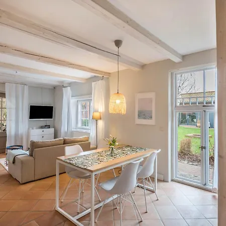 Apartment Hof Himmelgruen Saal